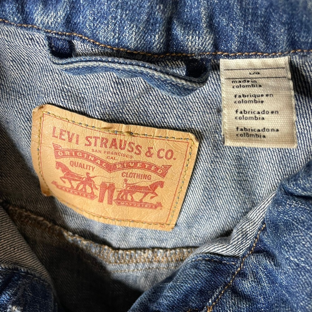 Levi Strauss & Co Denim Jacket Blue Trucker Style Made in Colombia‎ Size L G - Picture 2 of 8